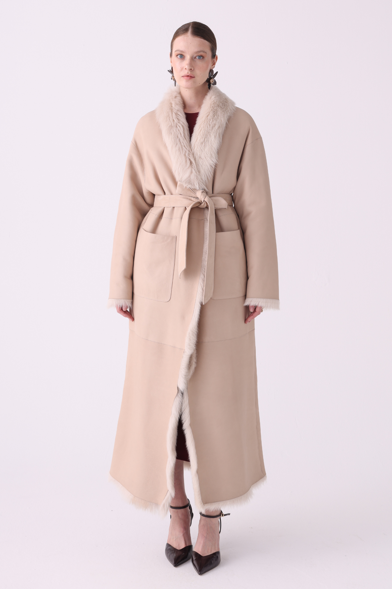 Calor <br> Reversible Shearling Long Coat - Beige