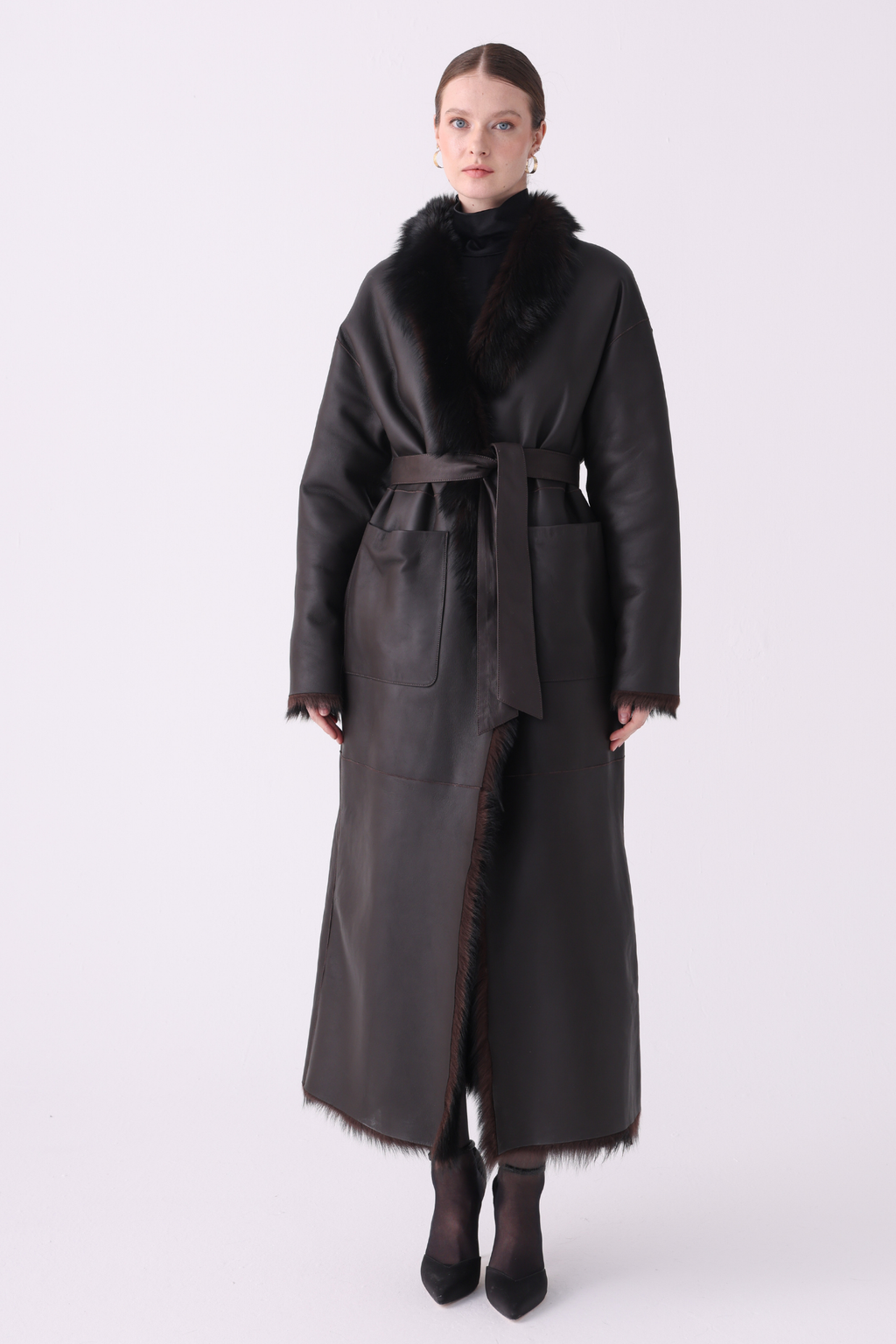 Calor <br> Reversible Shearling Long Coat - Brown Tundra