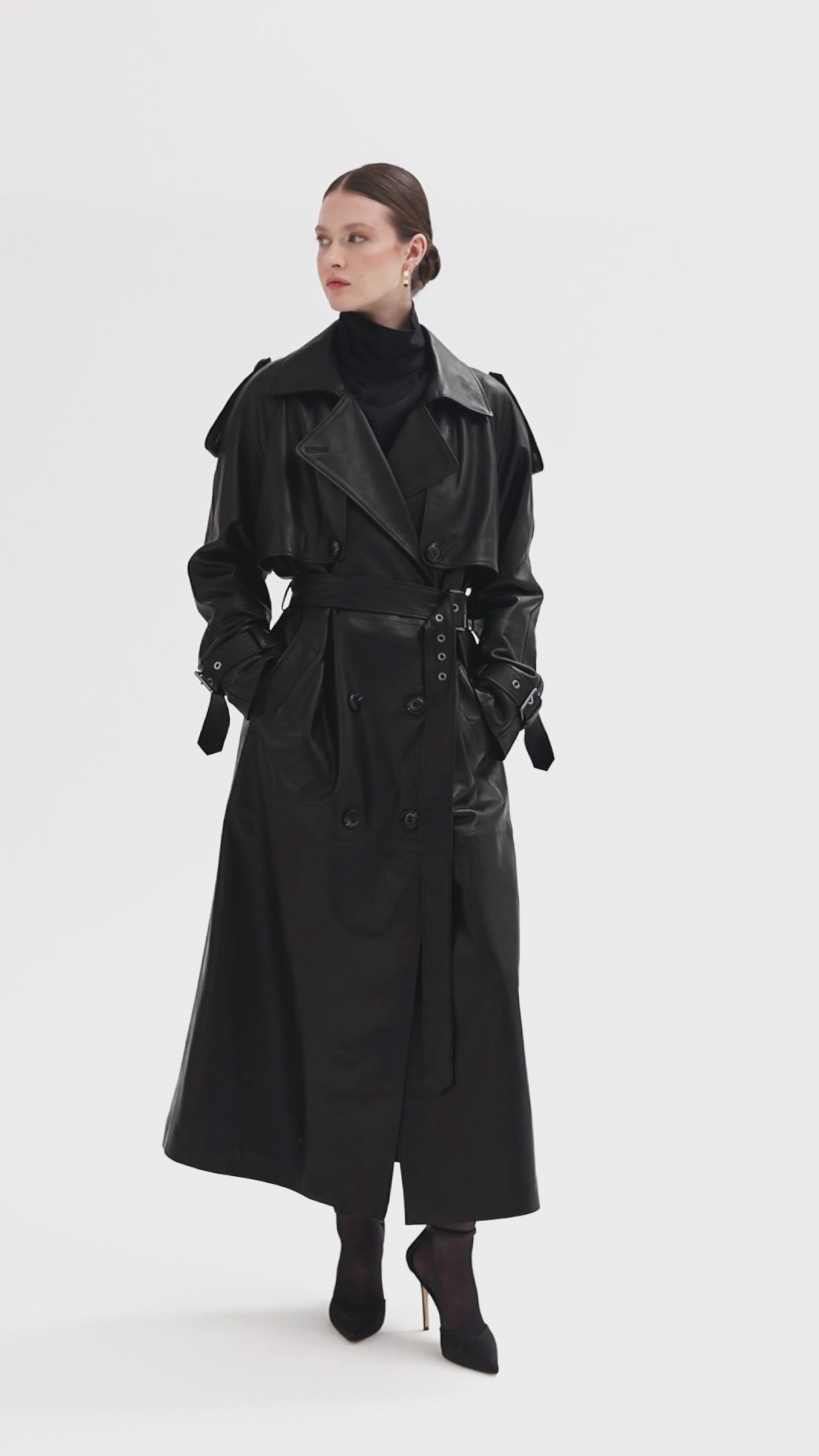 Bens <br> Long Leather Coat